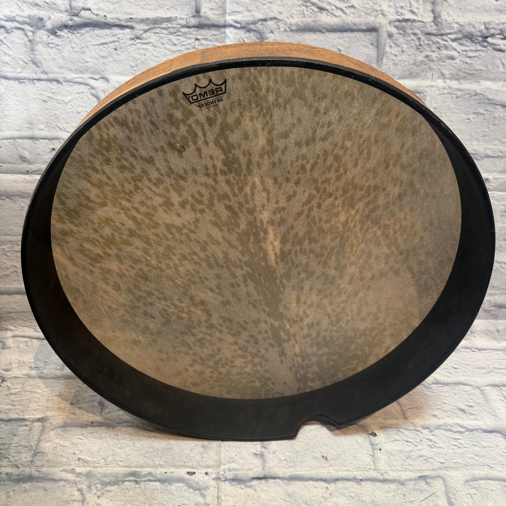 Remo Skyndeep Tar 22" x 3"