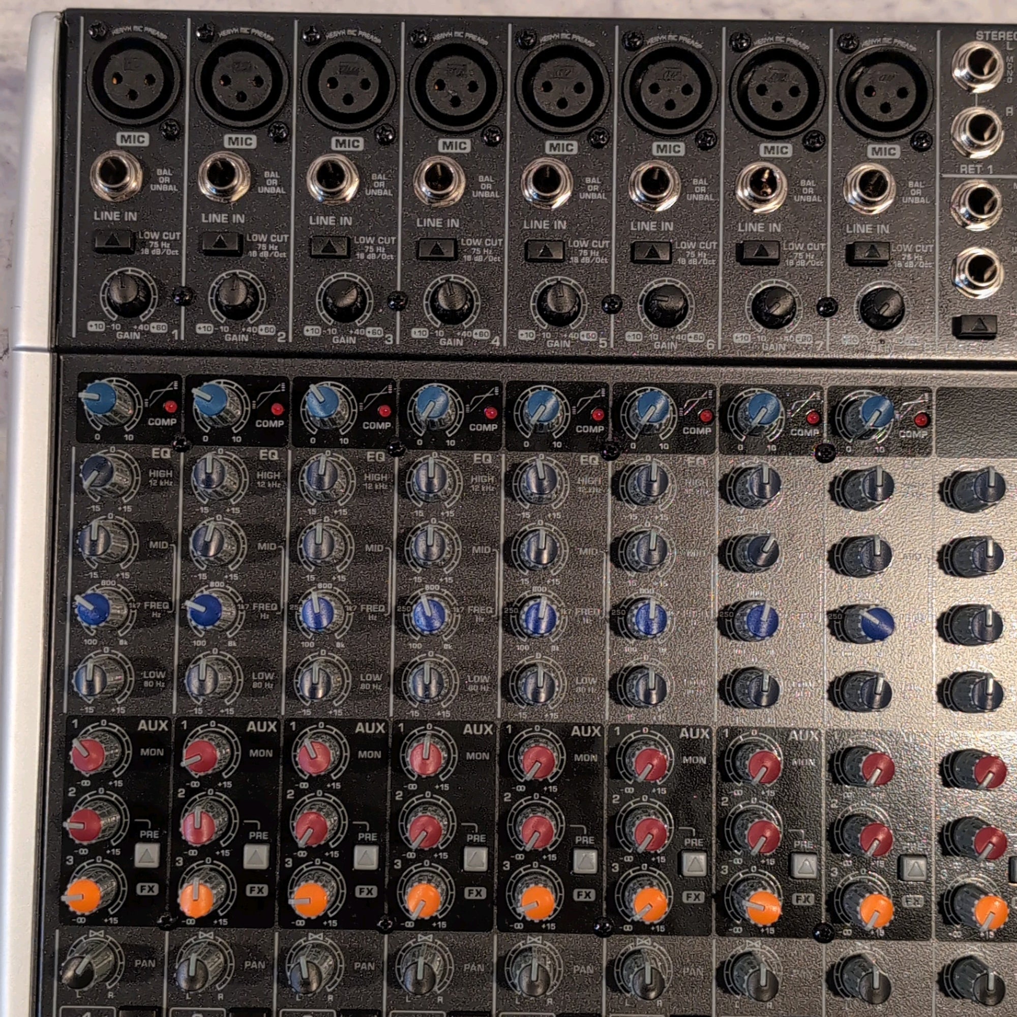 Behringer Xenyx X2222USB 22-Input Mixer with USB Interface