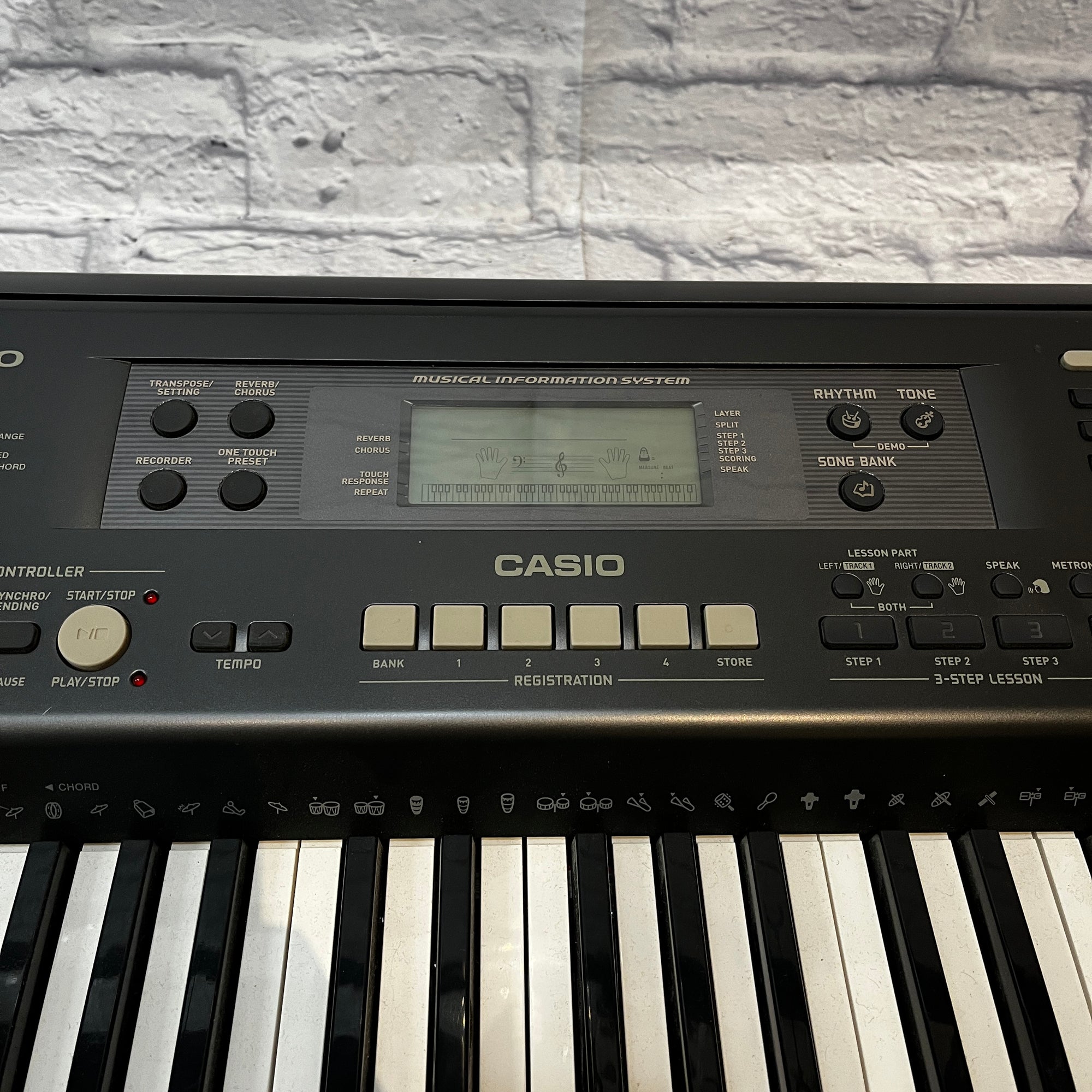 Casio WK-110 Digital Piano Keyboard