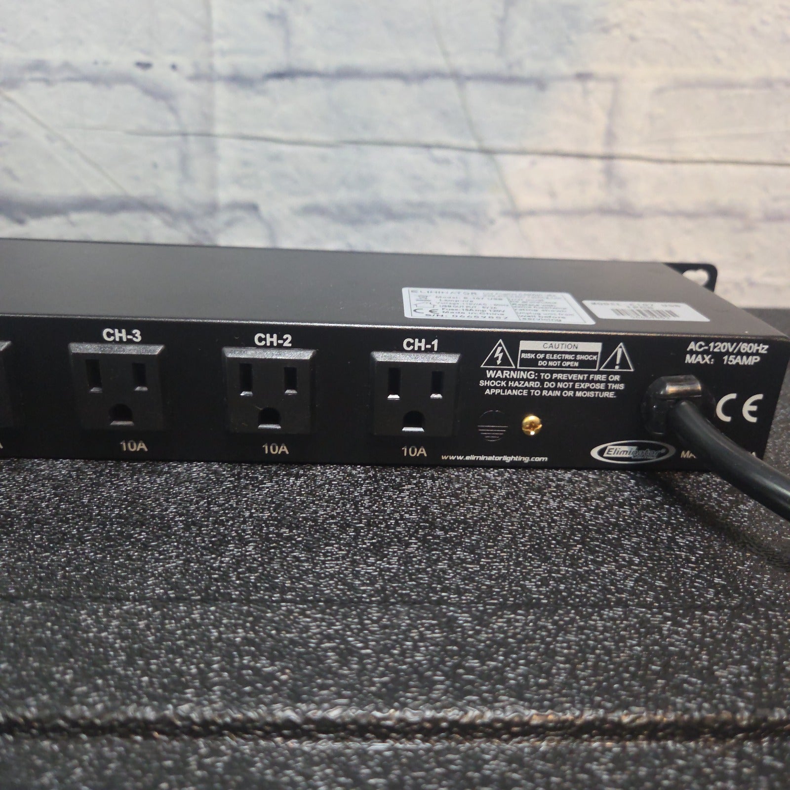 Eliminator Lighting E-107 USB Power Conditioner