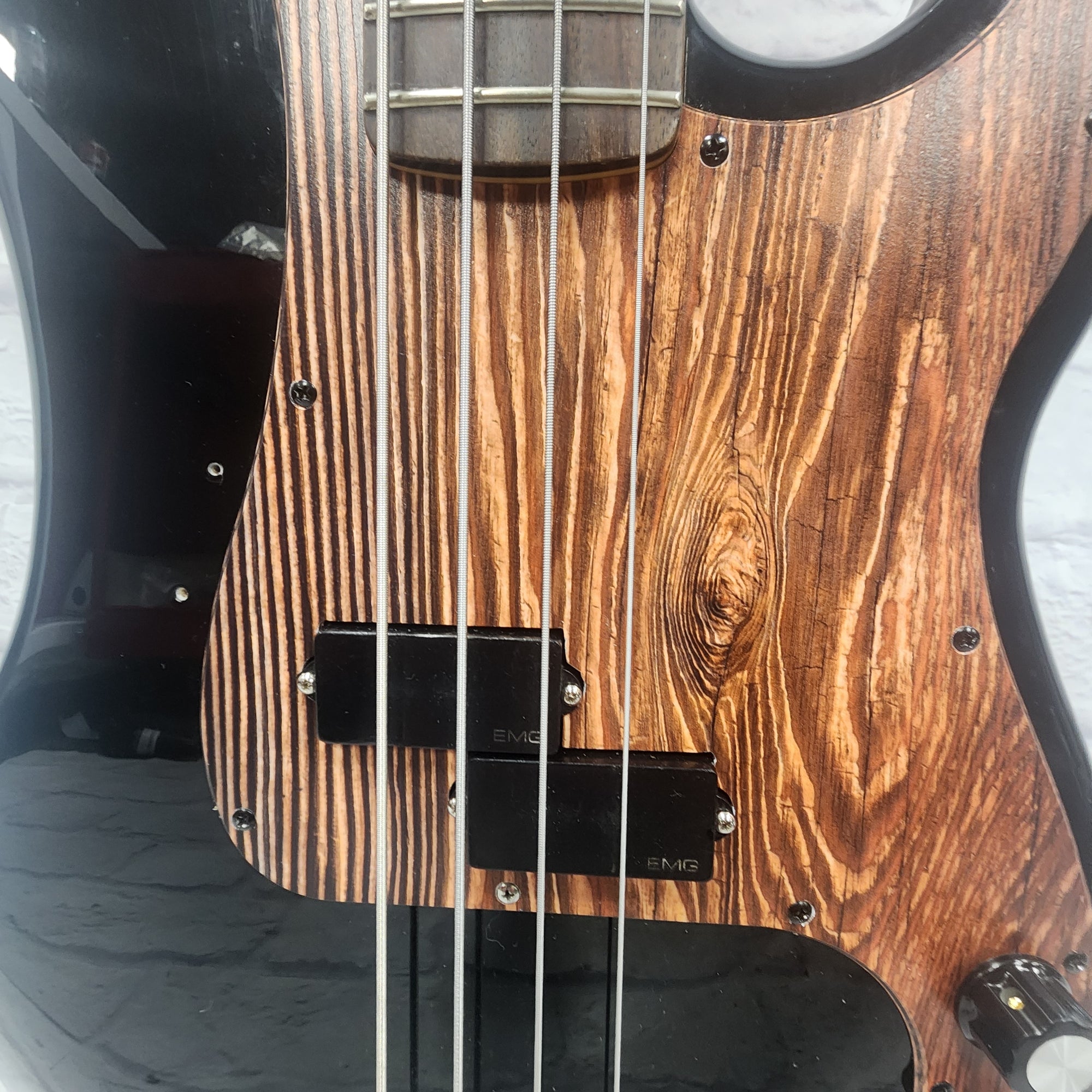 Squier ヴィンテージ・モディファイド・プレシジョンベース 楽天市場】Squier Vintage Modified Precision Bass V 新品 3