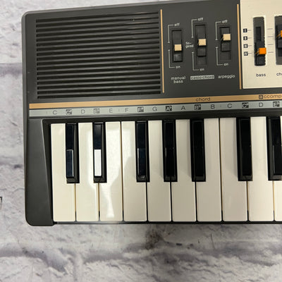 Casio Casiotone Vintage MT-68 with Case and Power Supply 1980s