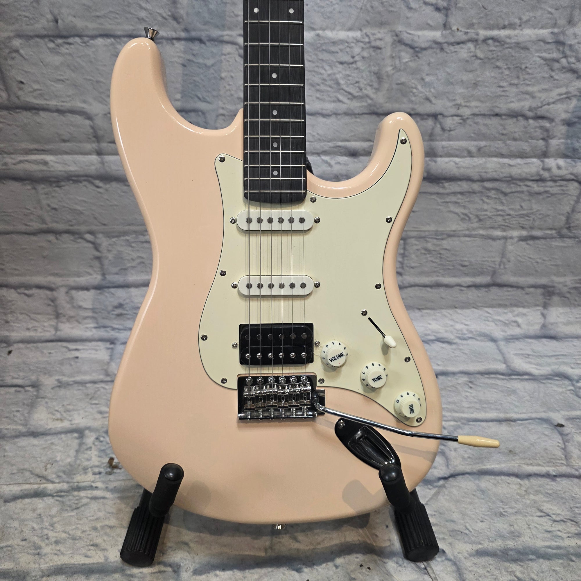 Donner DST-200 (Student Guitar) Electric Guitar With Case