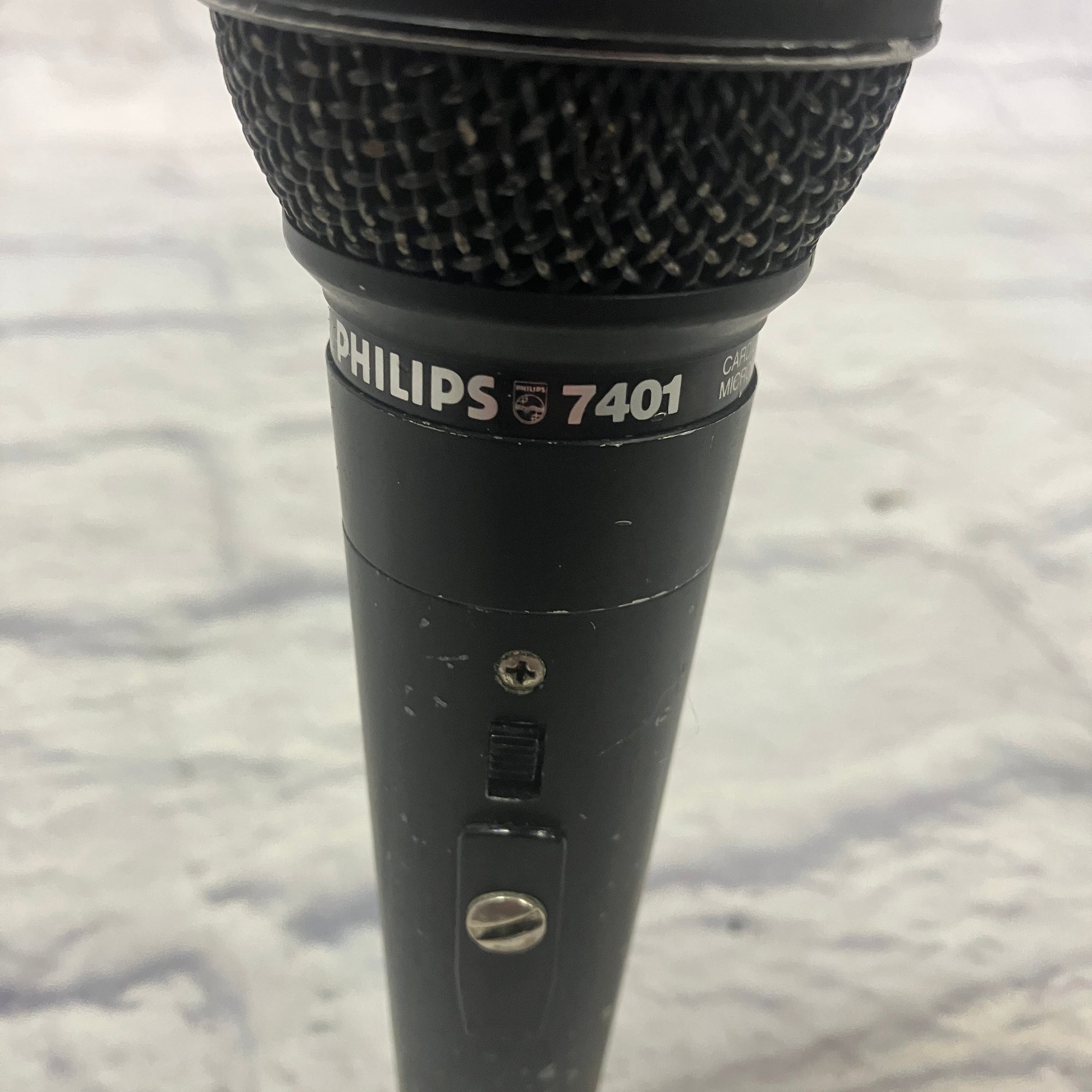 Philips 7401 Dynamic Microphone