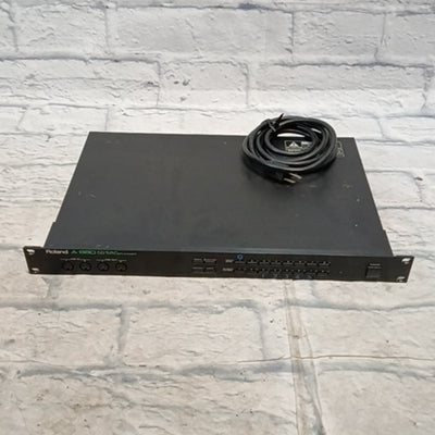 Roland A-880 MIDI Patcher / Mixer 8 In 8 Out  Rack Unit