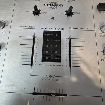 Stanton SK-Five DJ Mixer