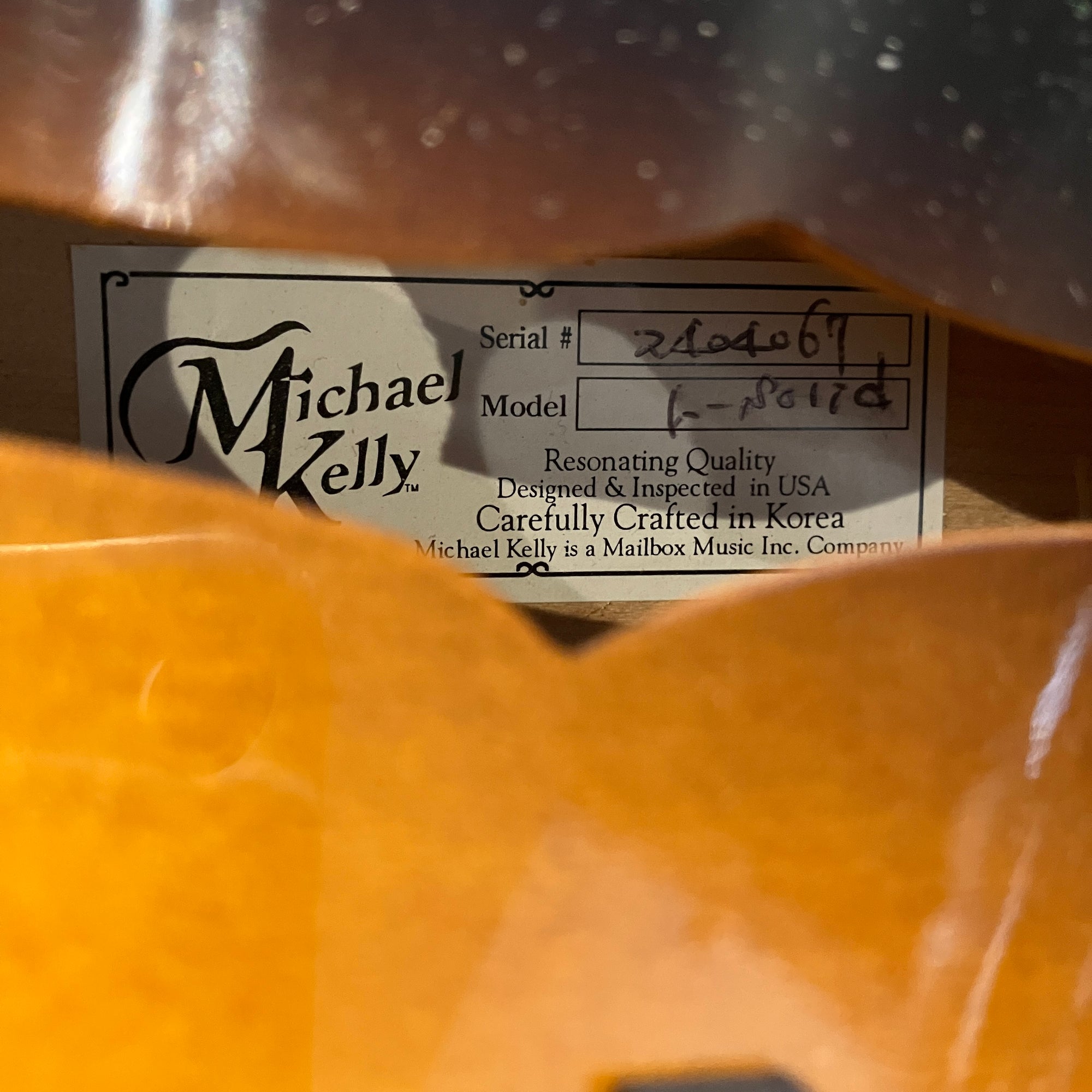 Michael Kelly L-Solid F-Style Mandolin w/ case