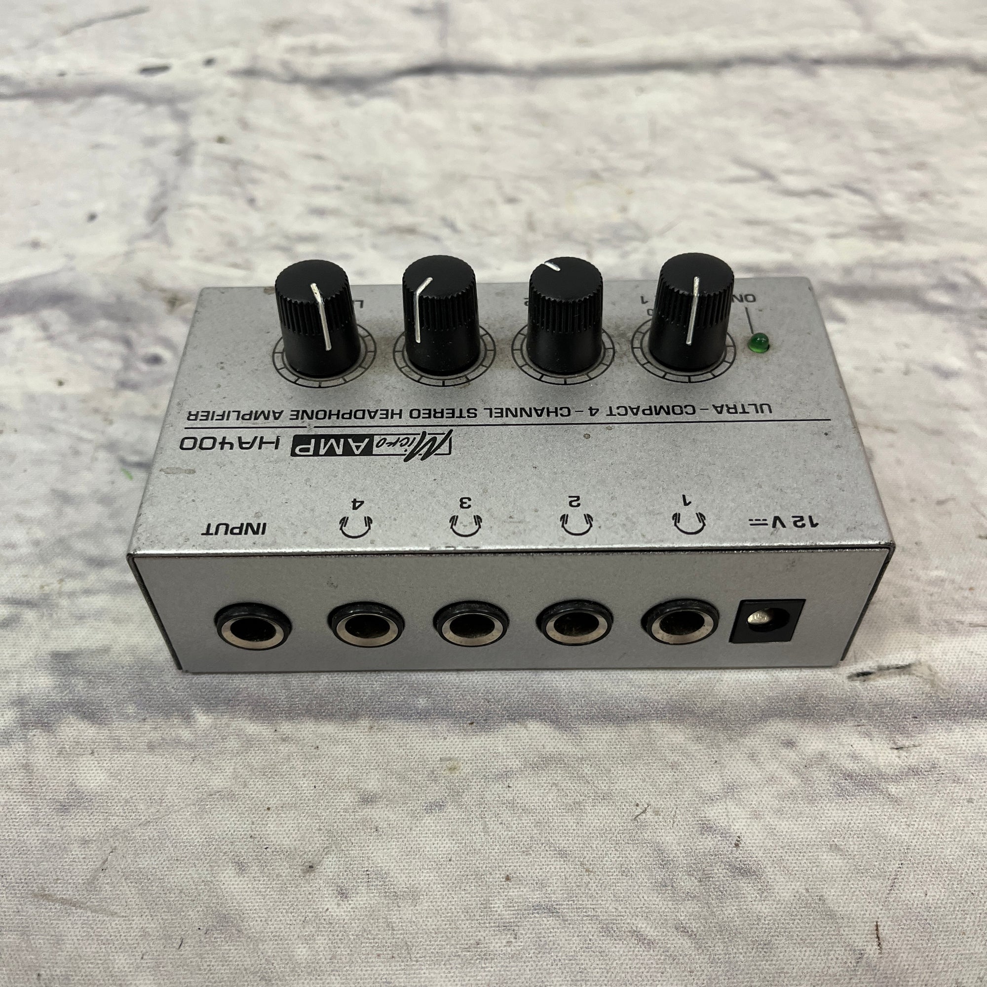 Behringer MicroAMP HA400 Headphone Amp