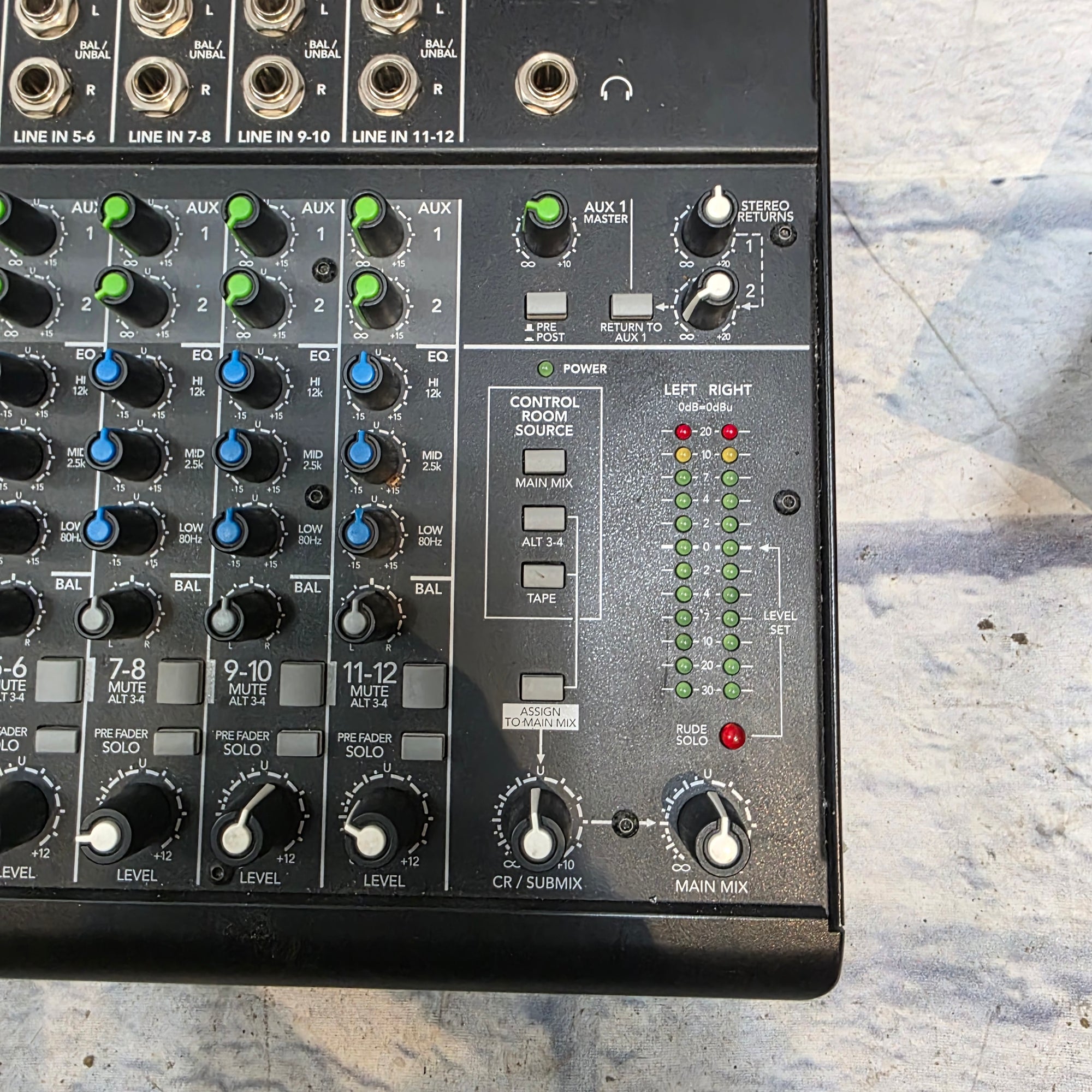 Mackie 1202 VLZ4  Mixer