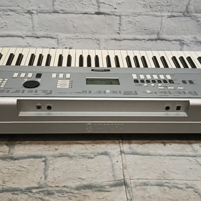 Yamaha Portable Grand DGX-230 Electric Piano