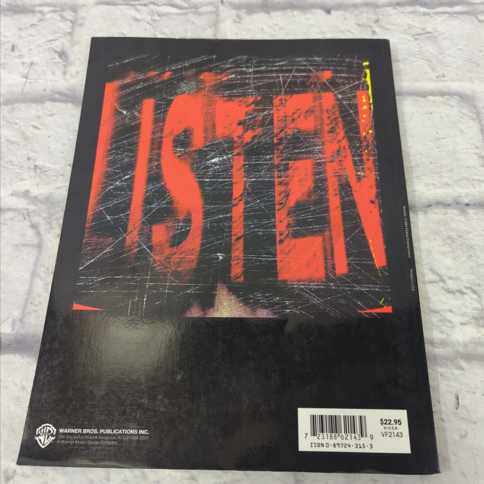 Motley Crue Listen Piano Vocal Guitar Book