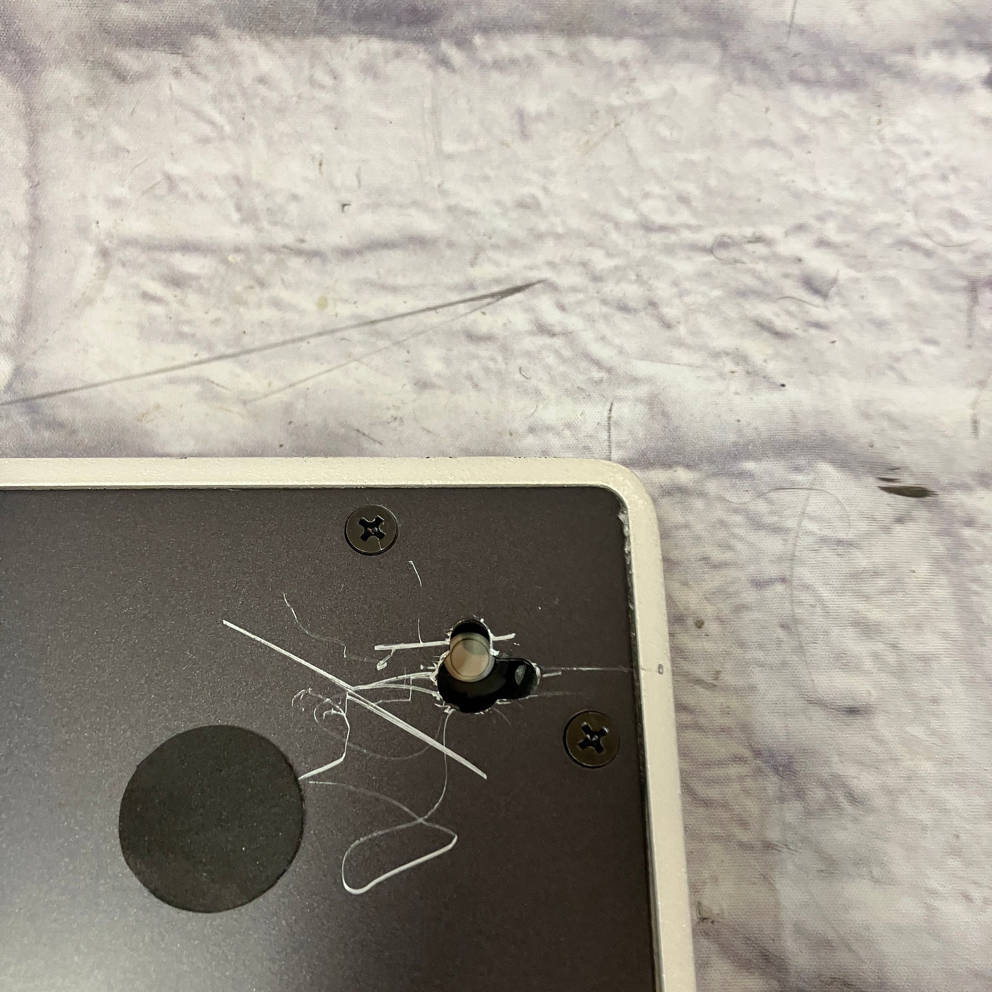 Fostex SH501-F Flat Panel Wall Speaker