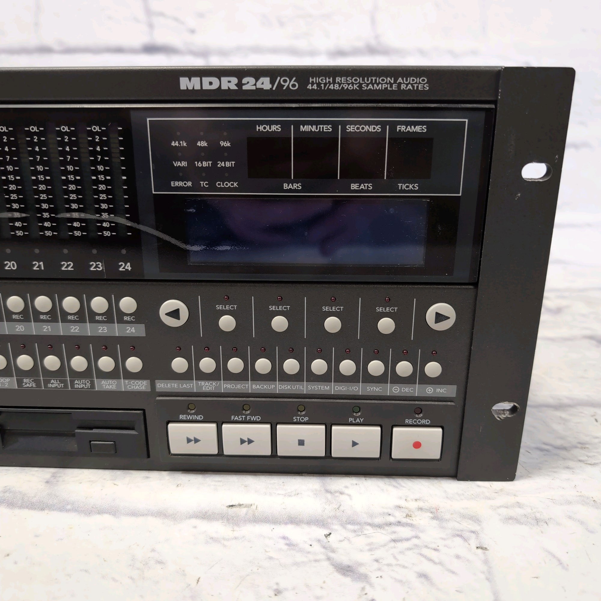 Mackie MDR24/96 24 Track 24 Bit Digital Hard Disk Recorder