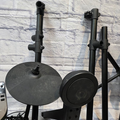 Alesis Nitro Mesh Kit Electronic Drum Set 2010s - Black Electric Drum Kit