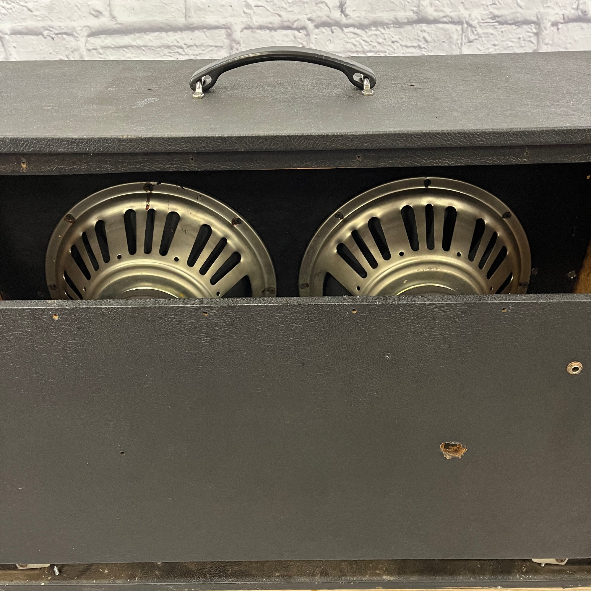 Silvertone Vintage 2x12 Cabinet