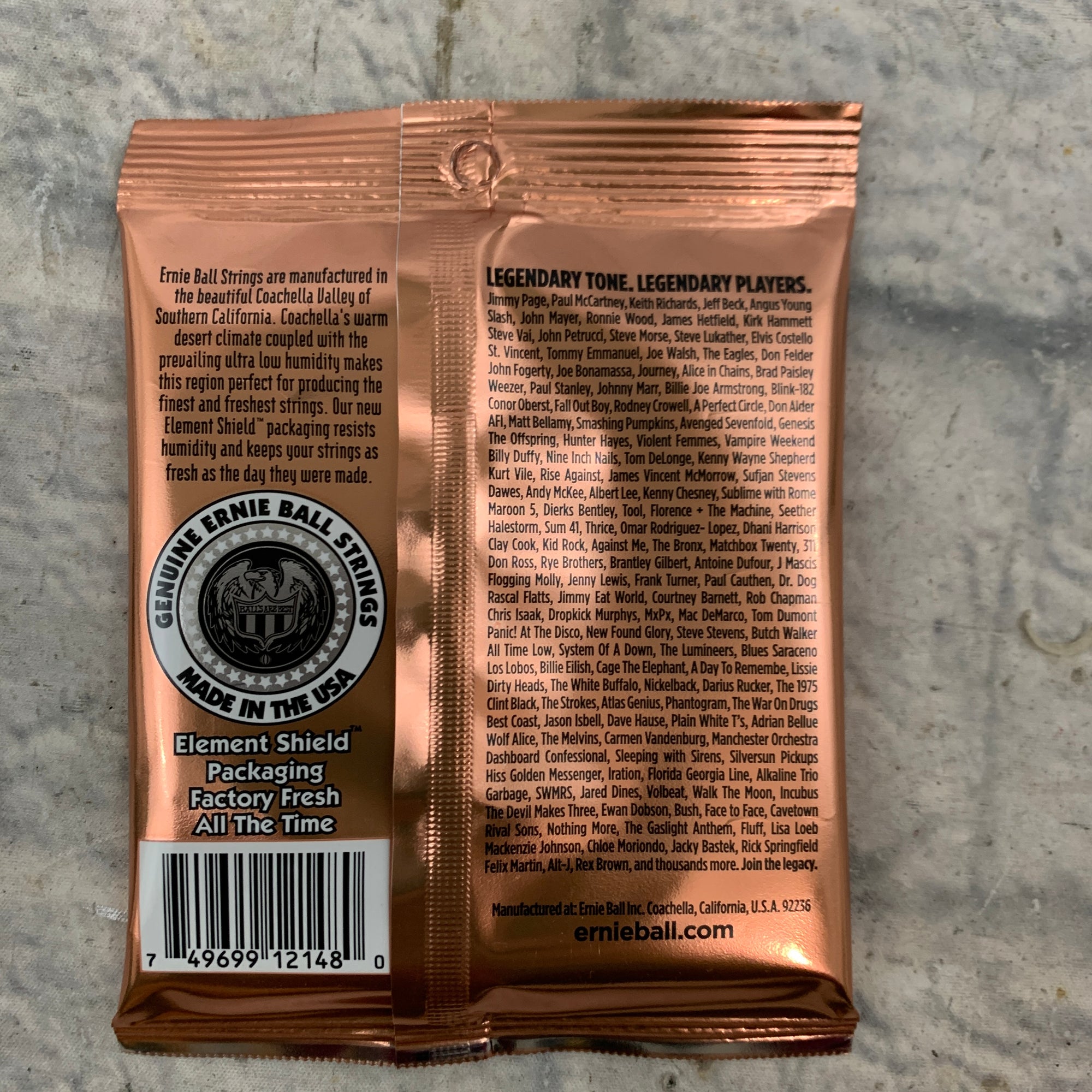 Ernie Ball Earthwood Light Phosphor Bronze Acoustic Guitar Strings - 11-52 Gauge