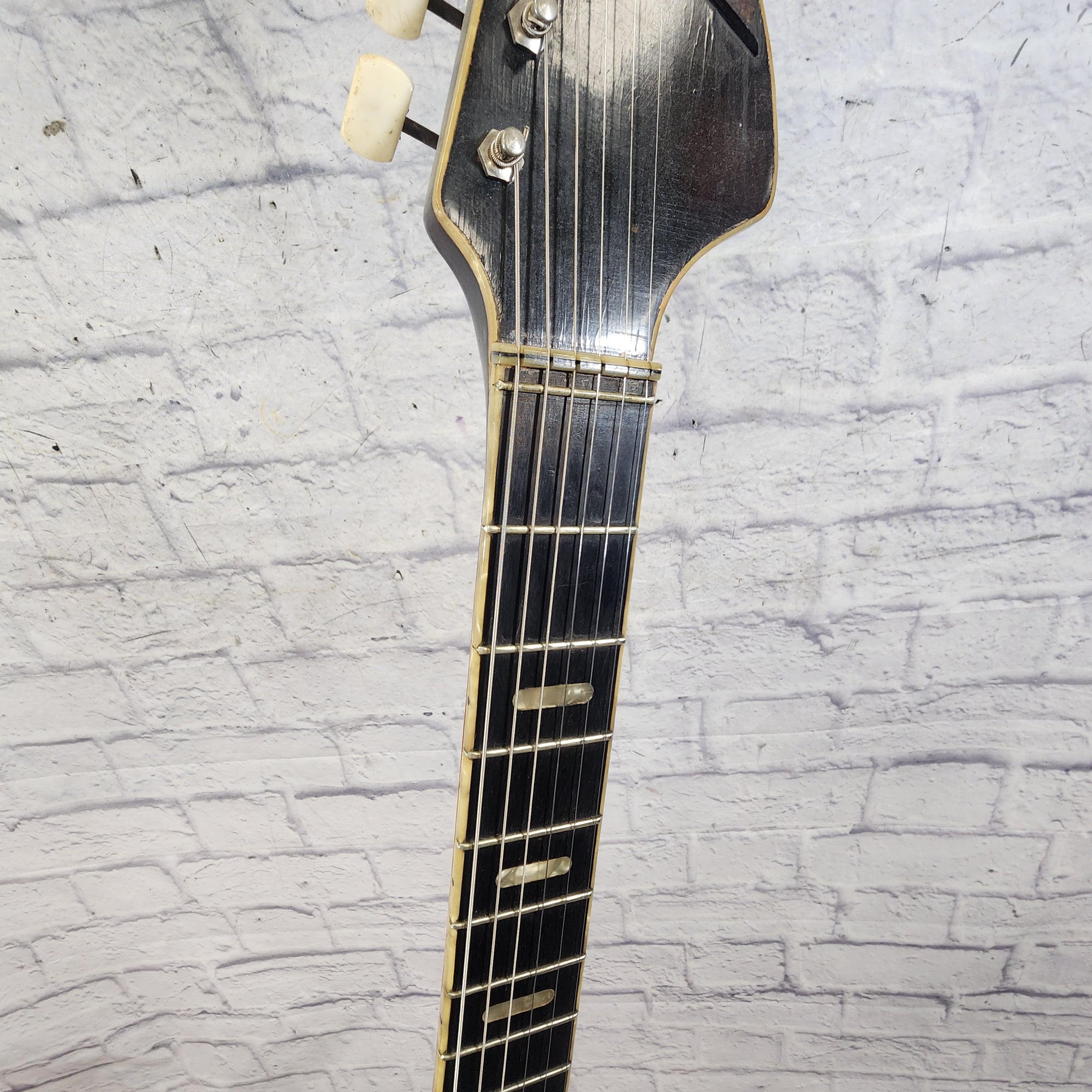 Eterna De Luxe Offset Electric East Germany Electric Guitar