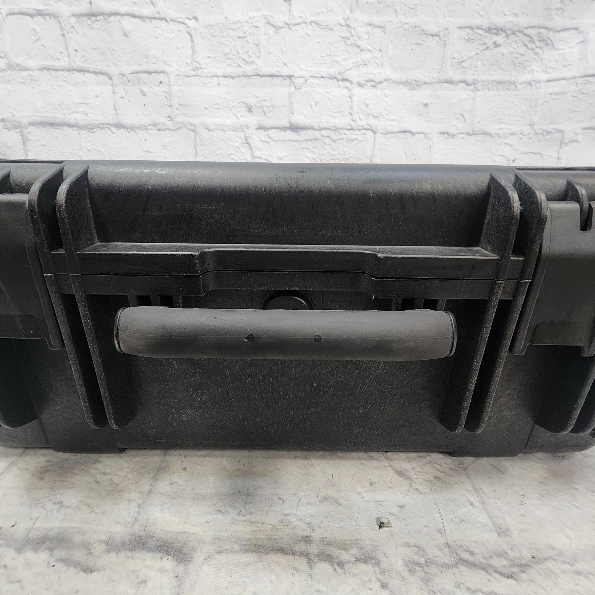 SKB MIL-STD 810H Wheeled Accessory Case with Telescoping Handle