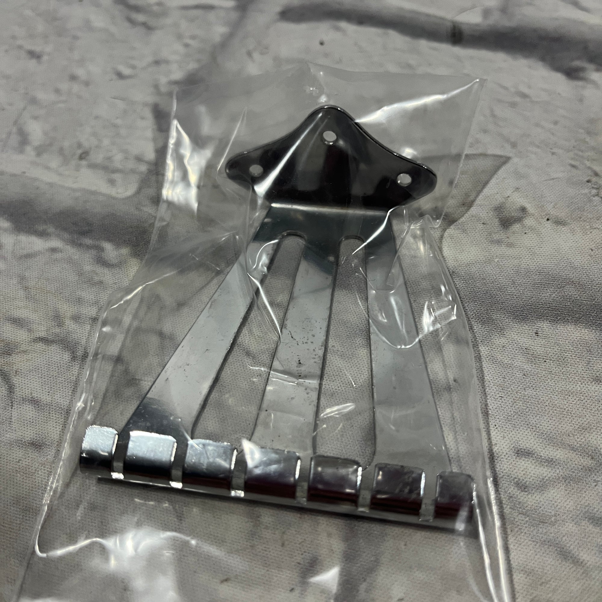 Unknown Guitar Tail Piece