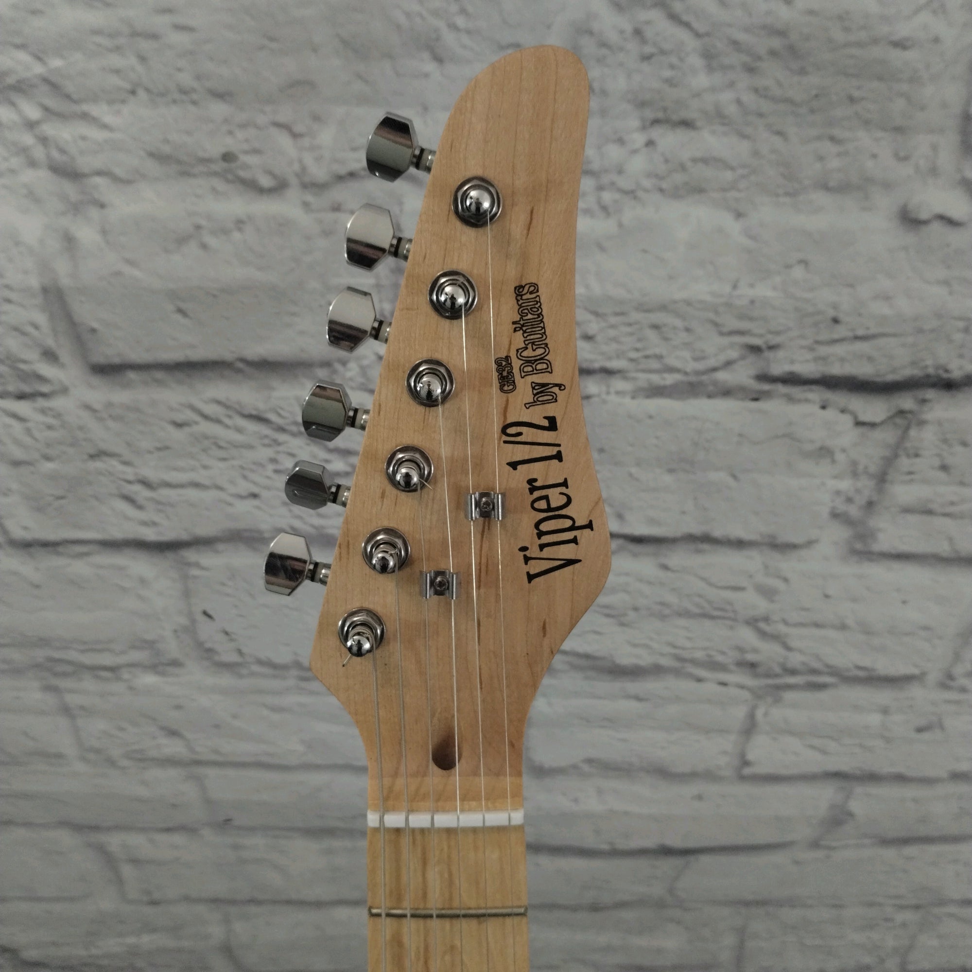 BG Mini Strat "White Tiger" Electric Guitar