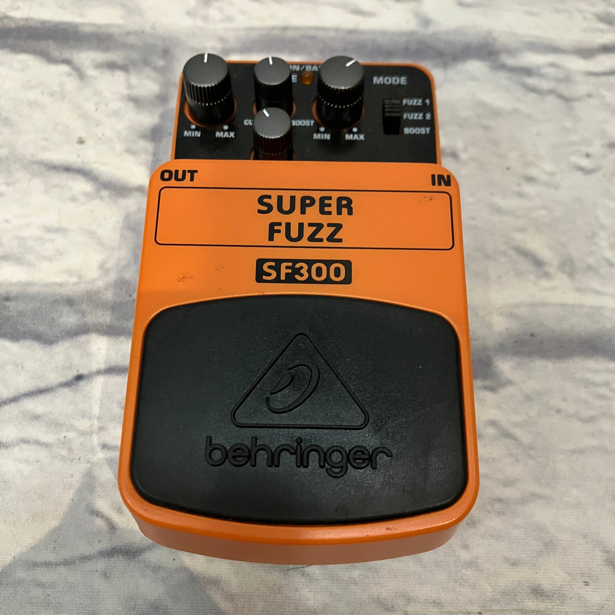 Behringer Super Fuzz SF300 Fuzz Pedal