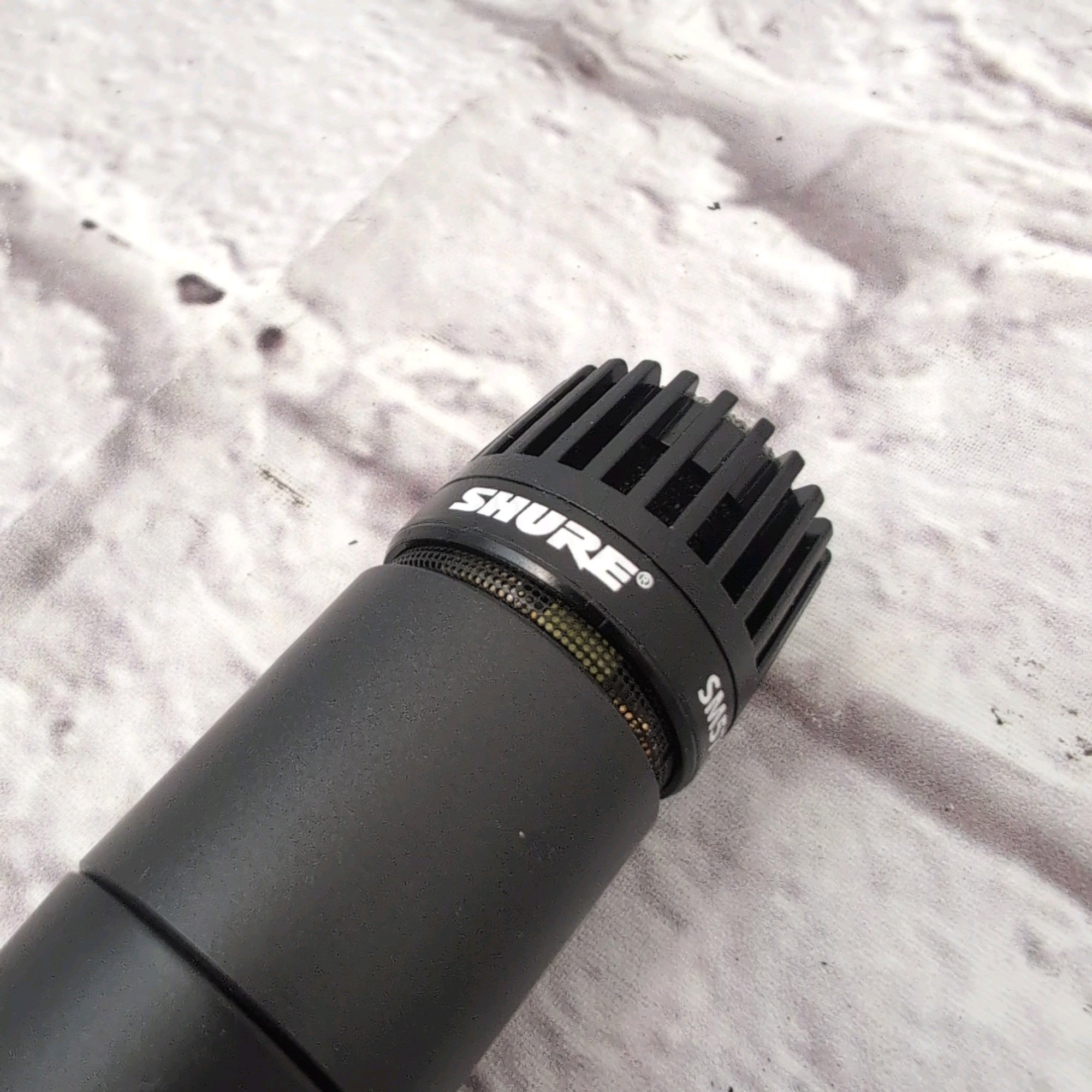 Shure SM57 Cardioid Dynamic Microphone - Evolution Music