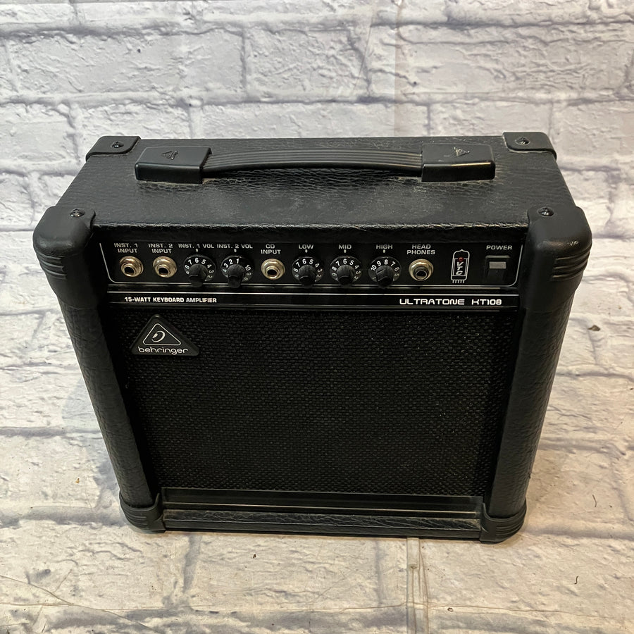 Behringer KT108 Combo Amp