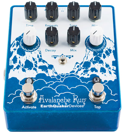 EarthQuaker Devices Avalanche Run Stereo Delay & Reverb with Tap Tempo Pedal V2