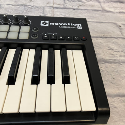 Novation Launchkey 25