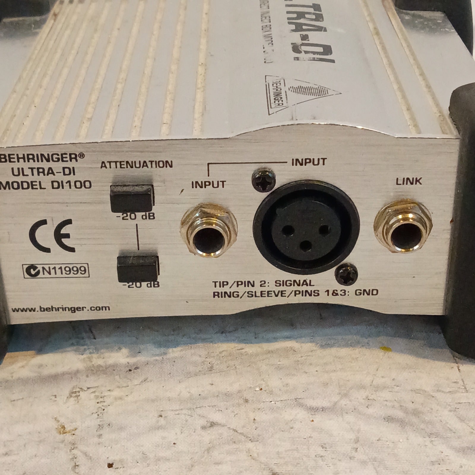 Behringer Ultra DI Direct Box