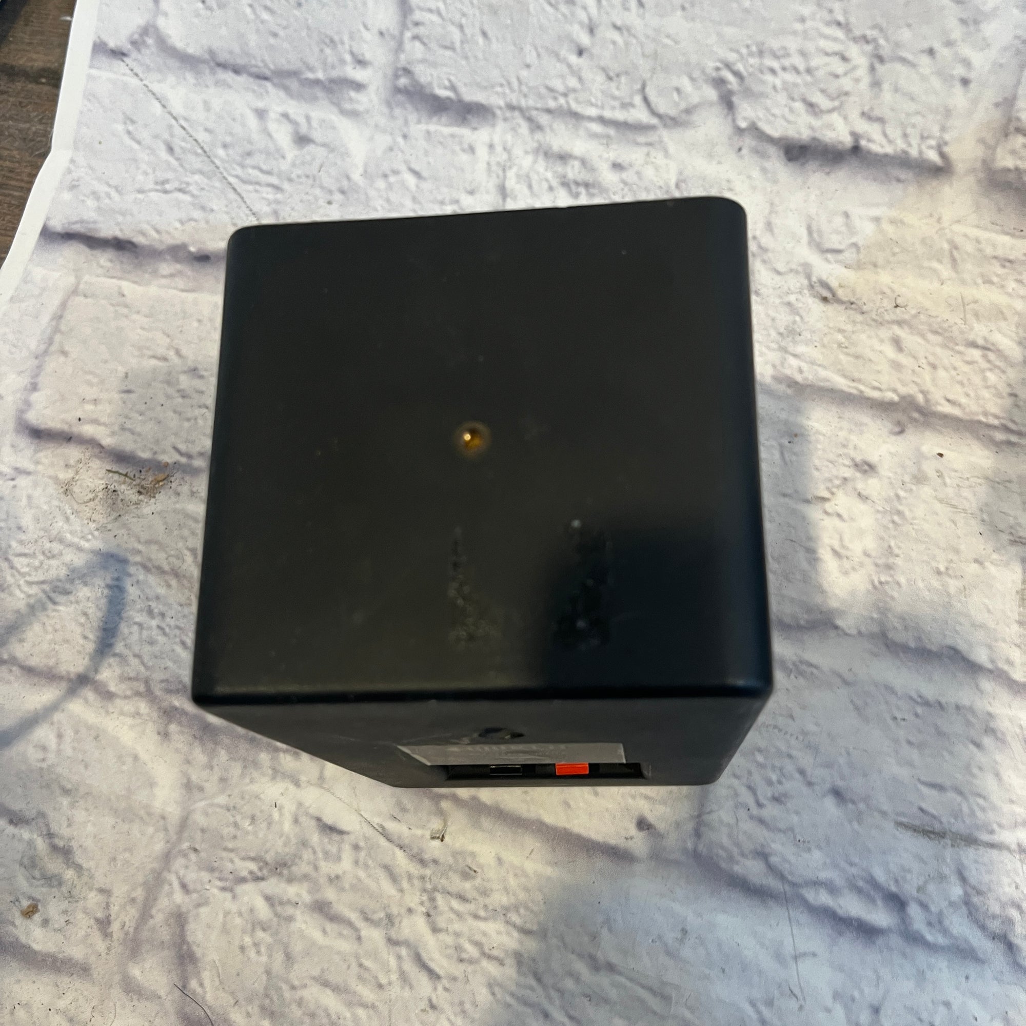 KLH Audio 970A Indoor Outdoor Speaker Pair