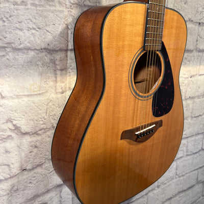 Yamaha FG800 Dreadnaught Acoustic Guitar