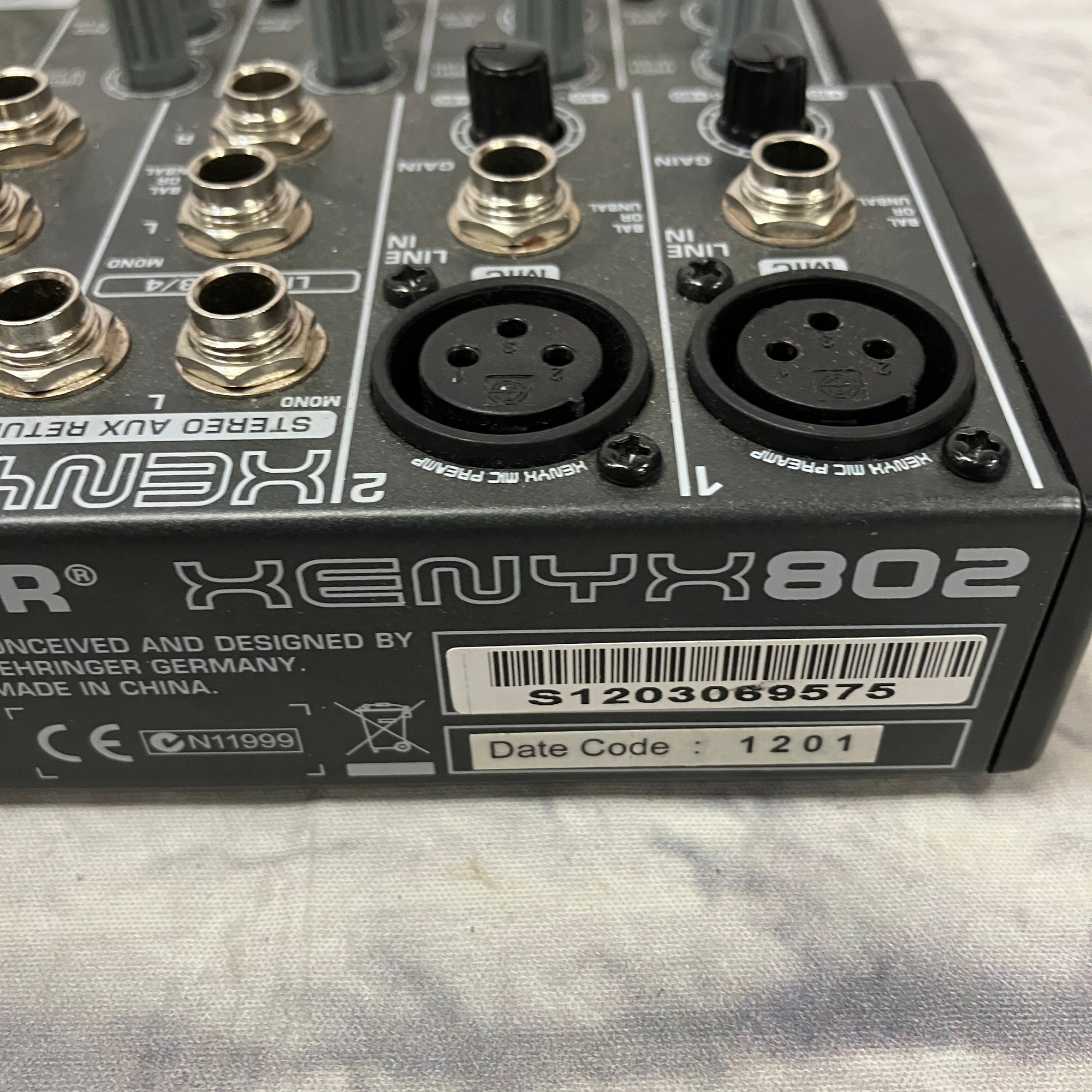 Behringer Xeny 802 Four Channel Mixer