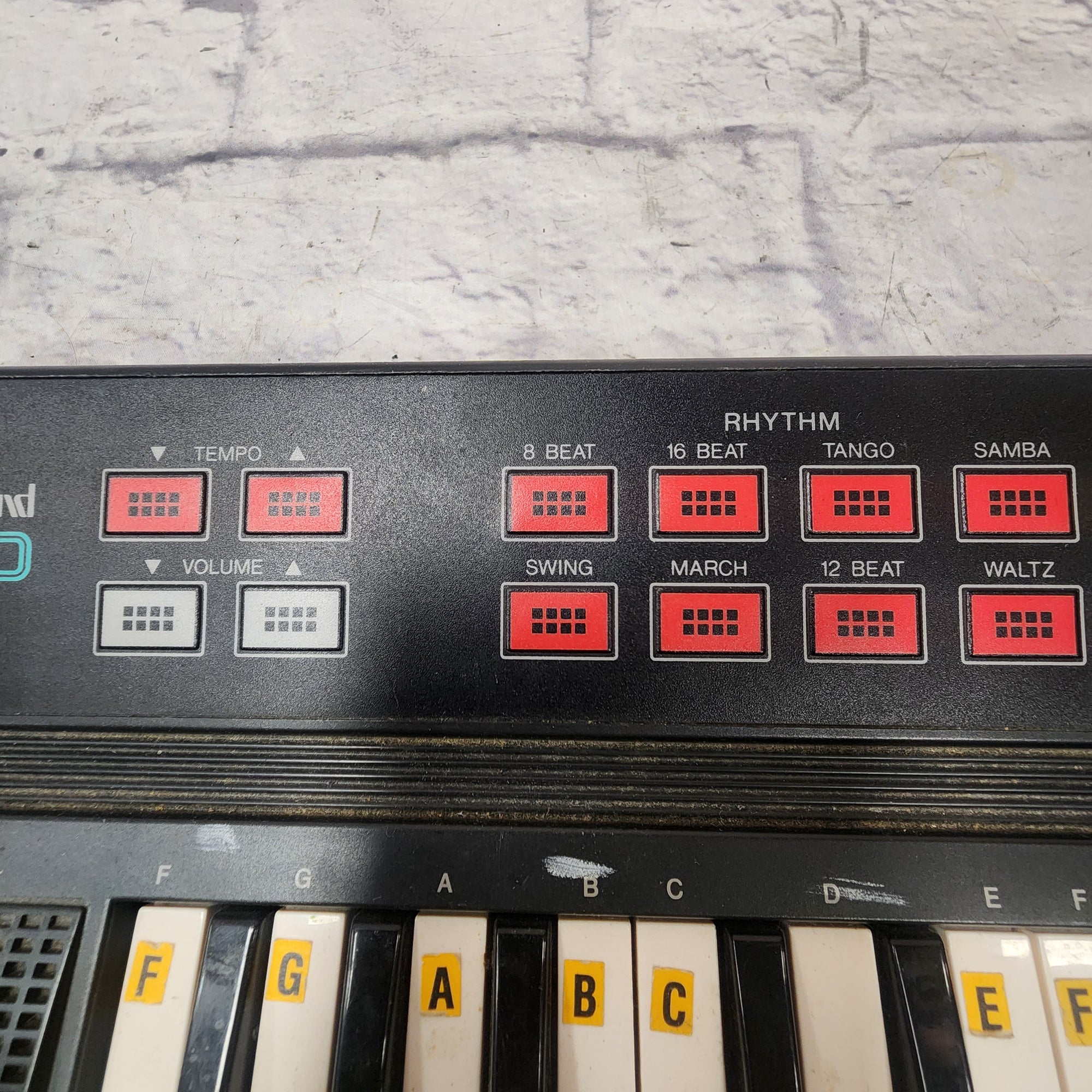 Yamaha PSS-80 32-Key Electronic Keyboard