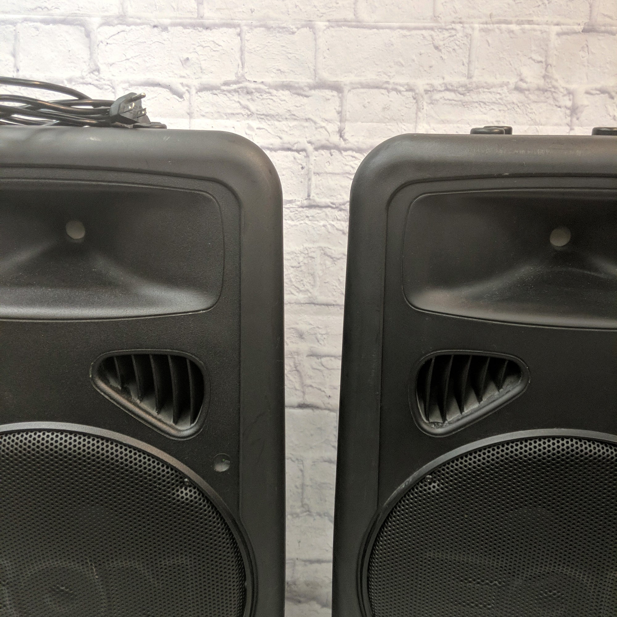 JBL EON15 G2 Powered Pair