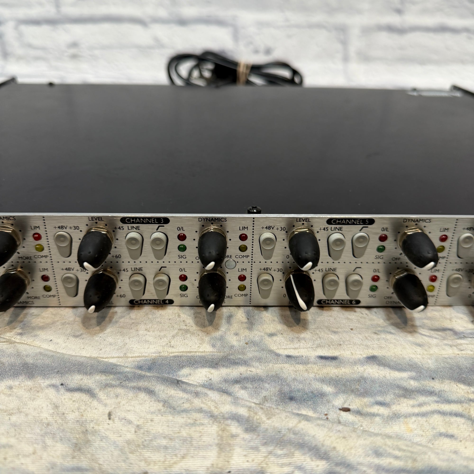 Focusrite Platinum OCTOPRE 8-Channel Microphone Preamp Rack Preamp