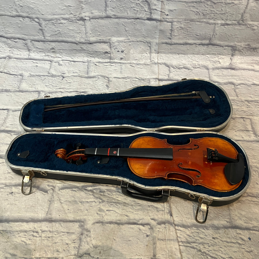 William Lewis & Son Model 126 1/2 Size Violin for parts or repair w/ SKB Case