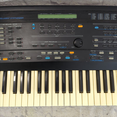 Vintage 1990s Roland E-86 Intelligent Synthesizer
