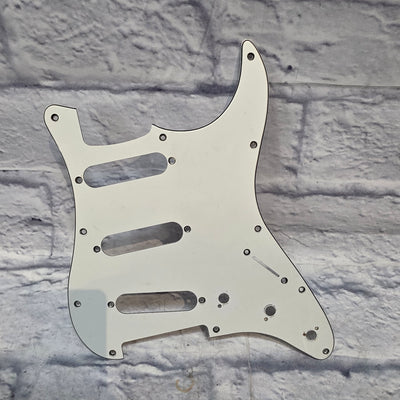Squier Fender Player Stratocaster Pickguard (25 hole) *off* White Pickguard