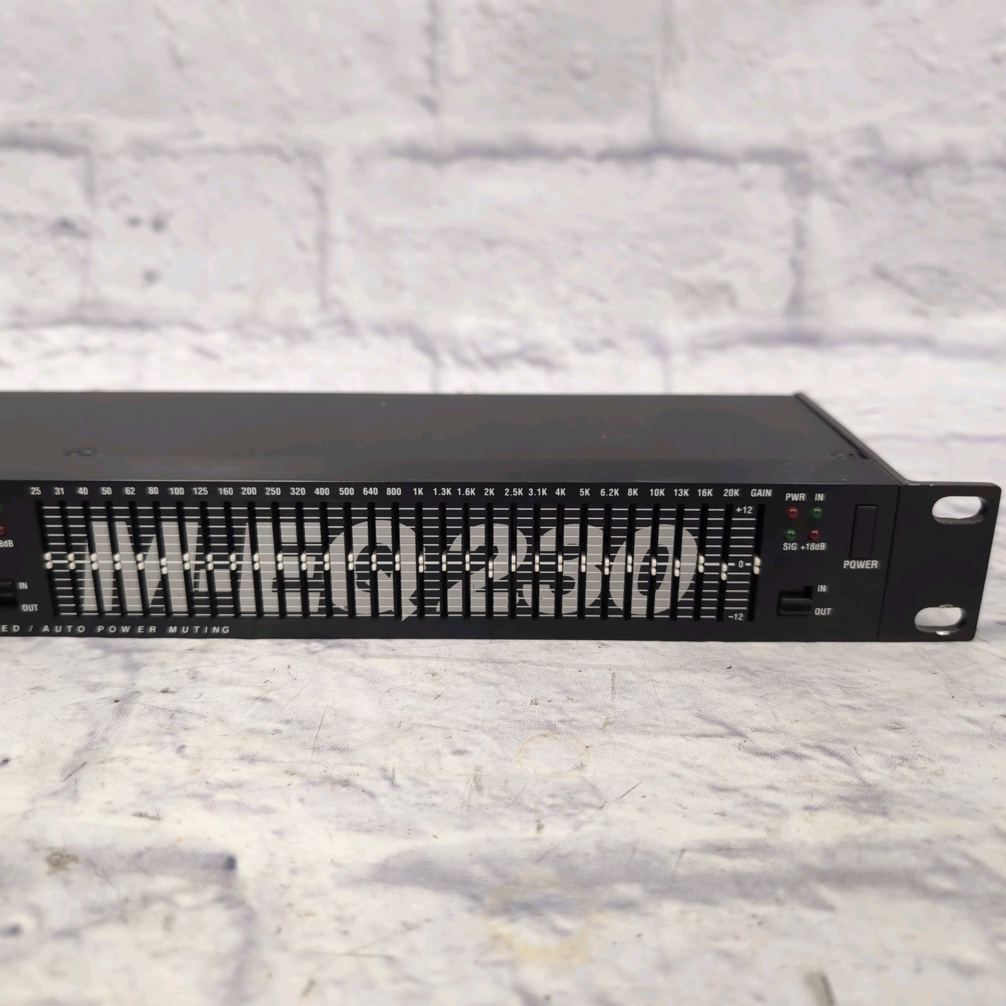 Alesis M-EQ 230 Rack EQ