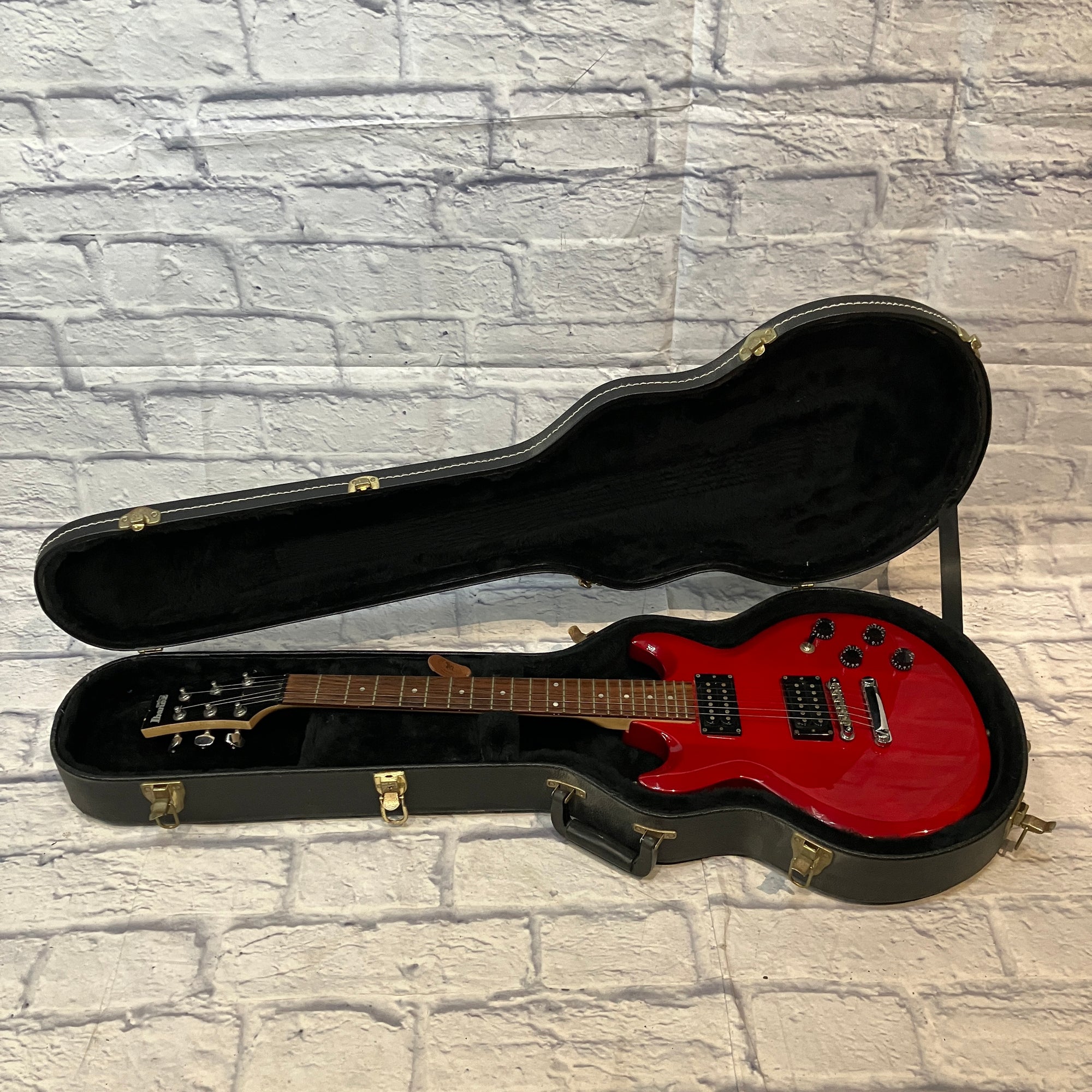 エレキギター Ibanez GAX70 赤 Pre Owned Ibanez GAX70 Transparent Red Electric Guitar With
