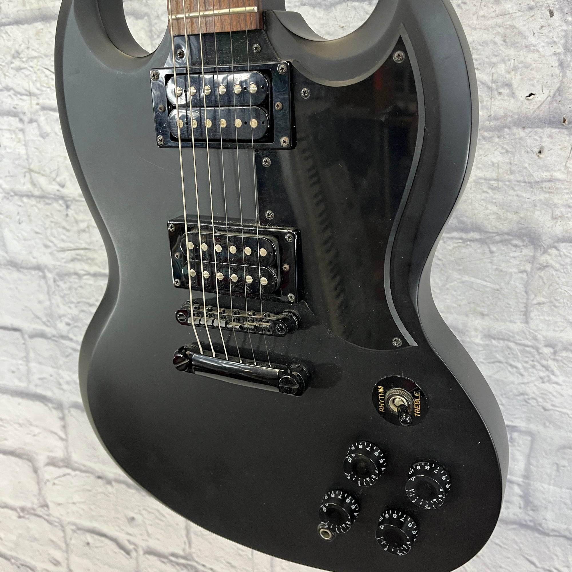 Epiphone Goth SG with SKB Hard Case