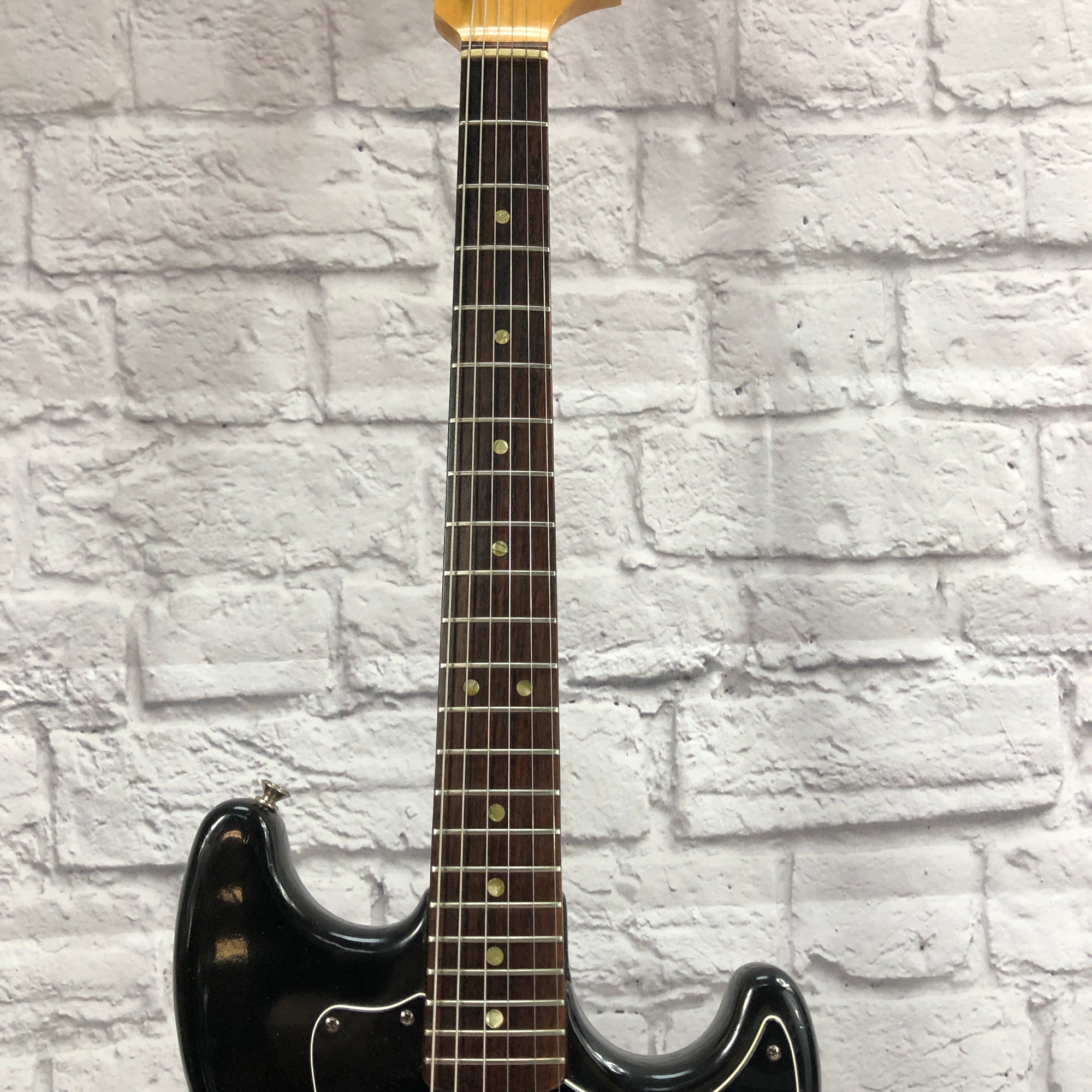 Vintage Fender 1978 MusicMaster Black
