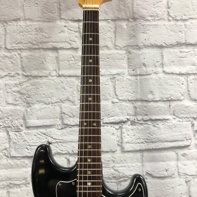Vintage Fender 1978 MusicMaster Black