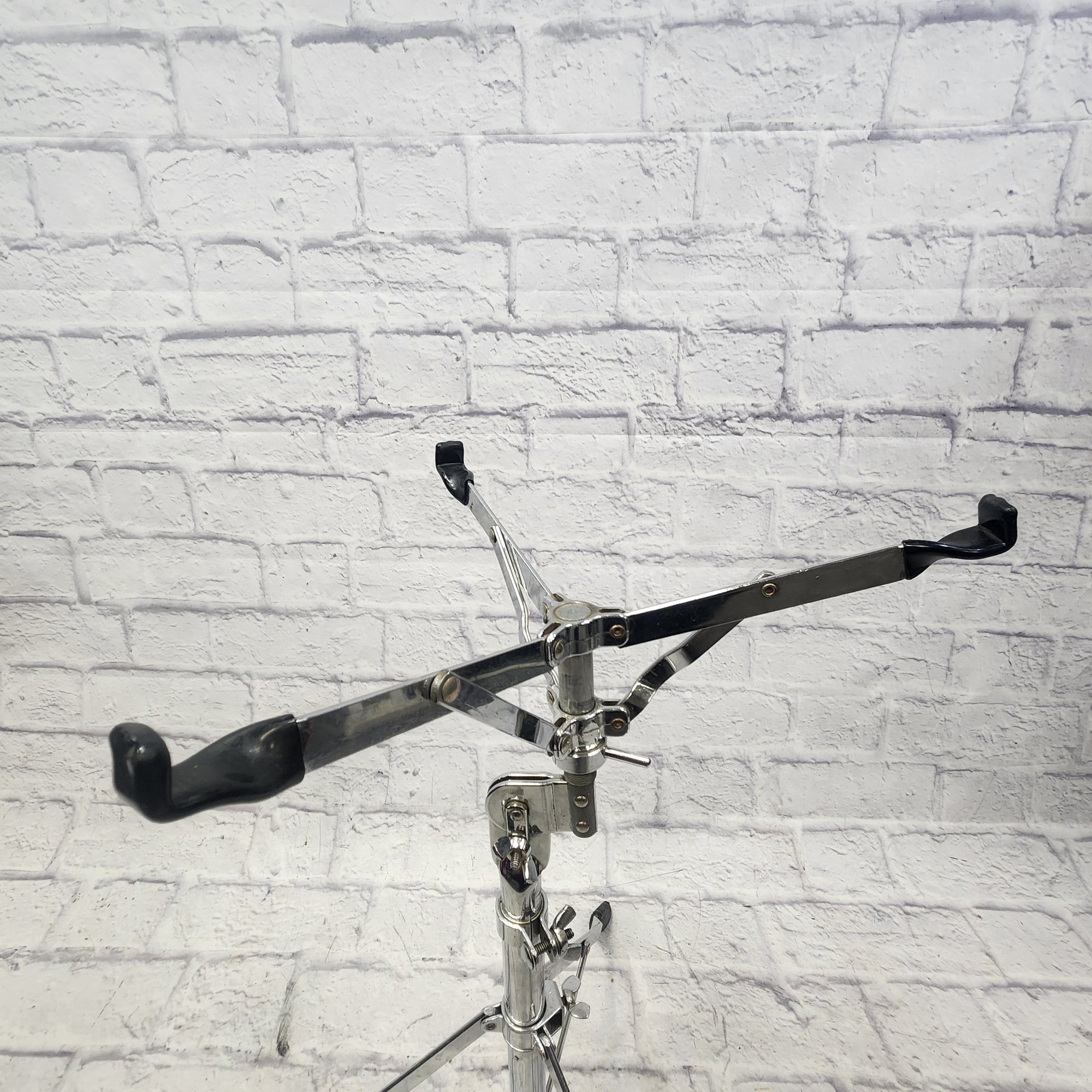 Ludwig Vintage Atlas Snare Drum Stand