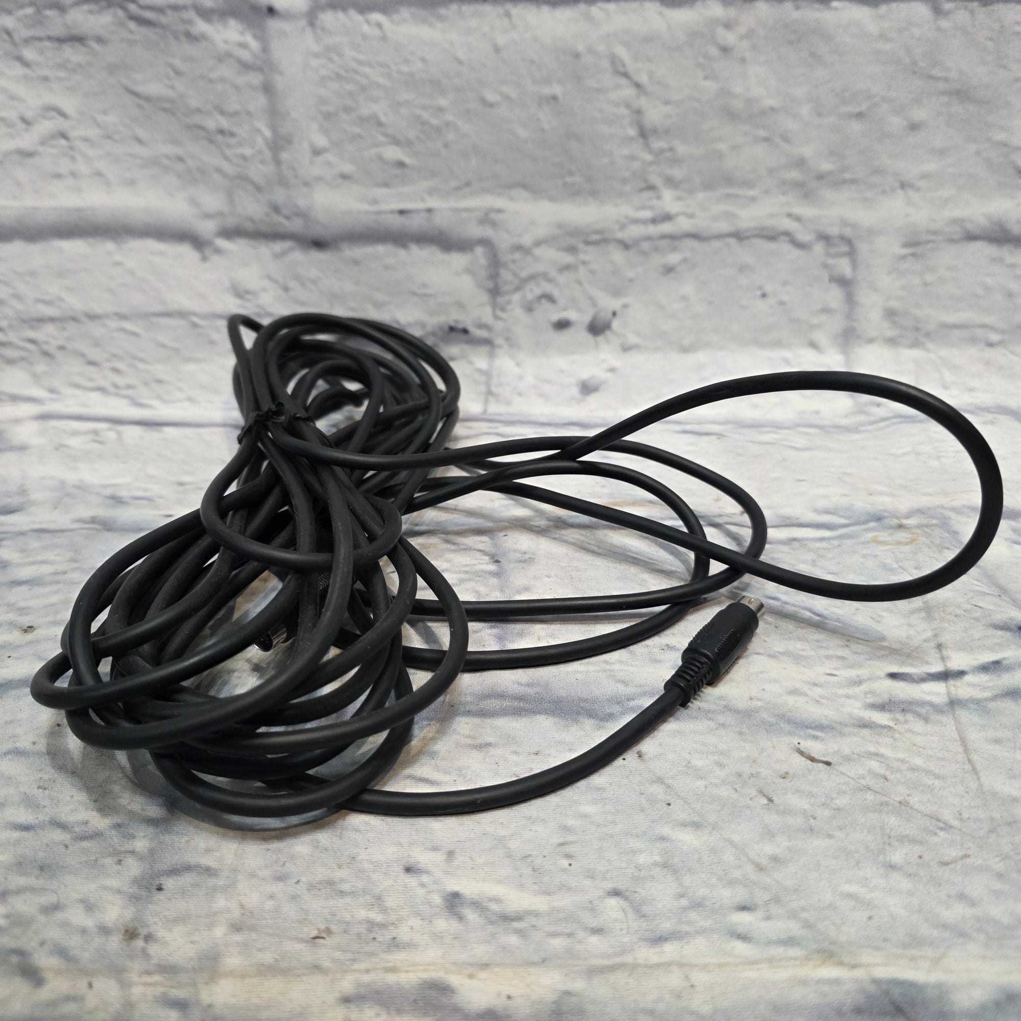 Unknown  Mini DIN 6-Pin Cable ( 20 feet)