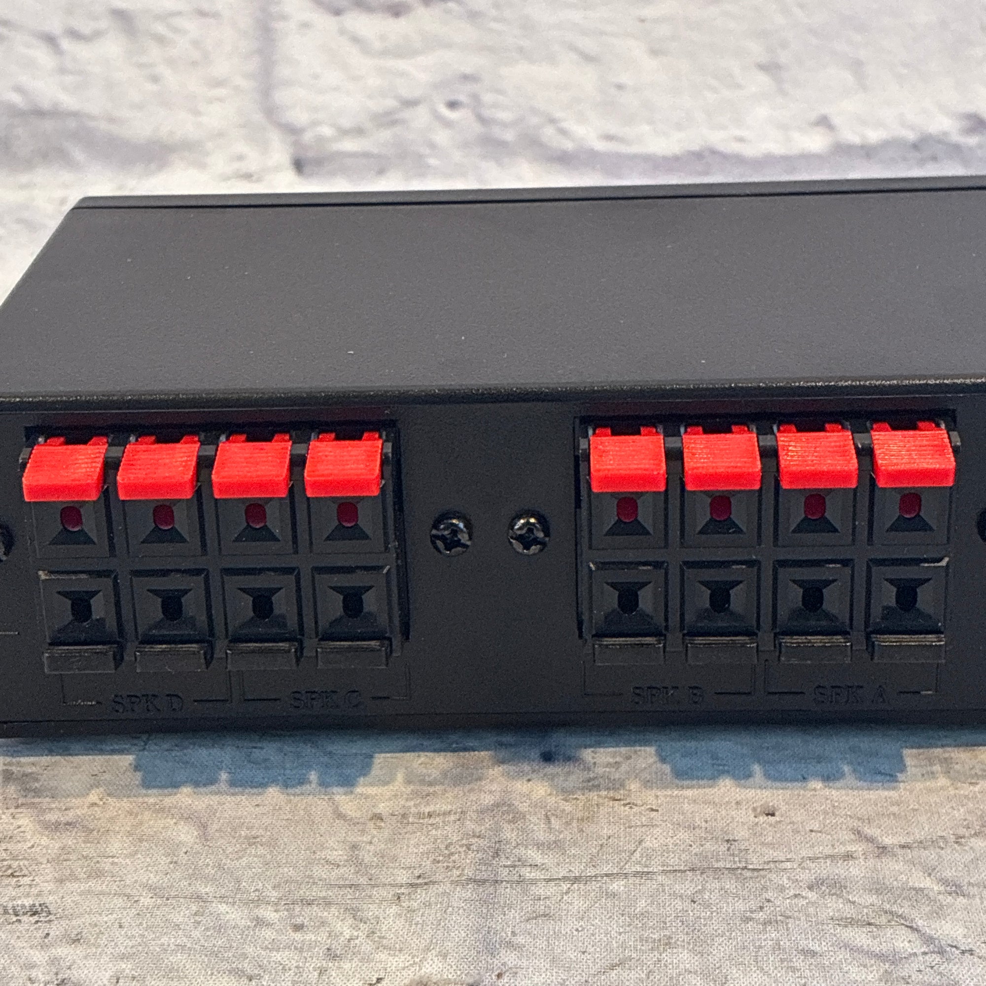 Realistic 40-244 4-Way Speaker Selector