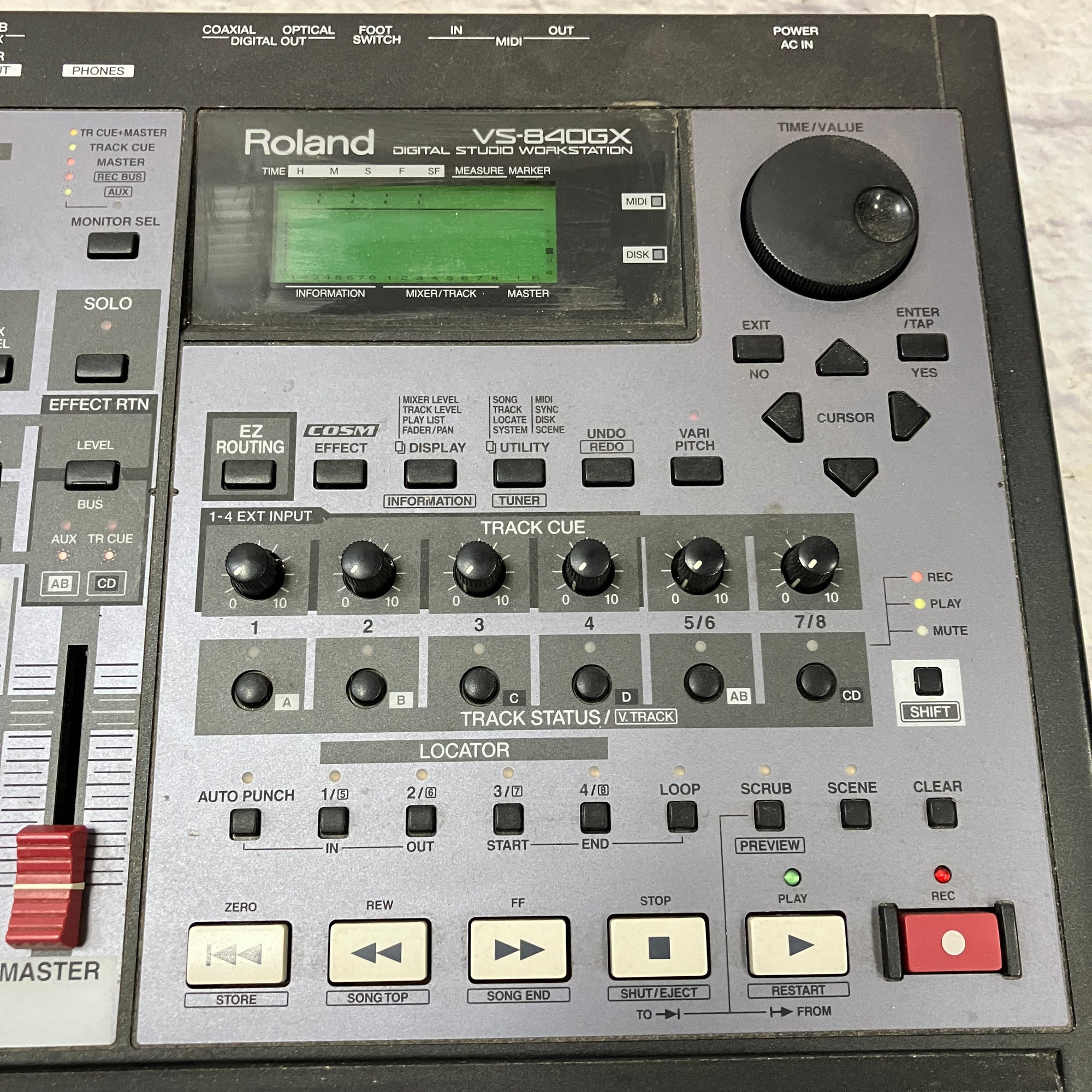 Roland VS-840GX Digital Multitrack Recorder