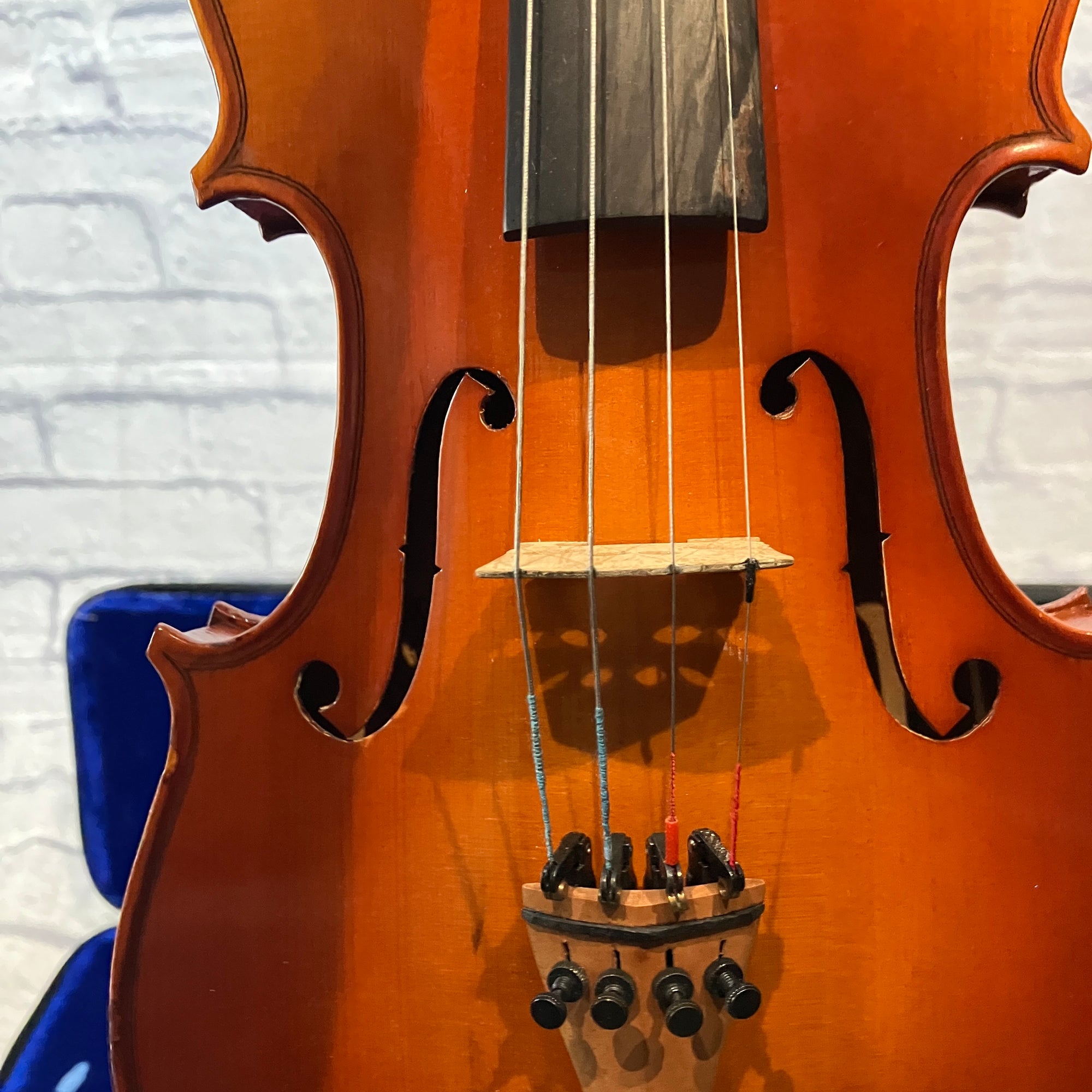 Unknown Beginner 4/4 Full Size Violin w/ Case and Bow