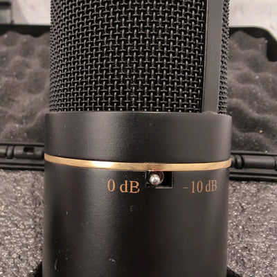 MXL 770 Small-Diaphragm Cardioid Condenser Vocal Microphone Black w/ Shockmount and Case